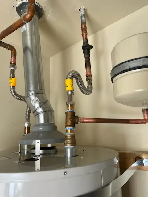 Water heater installation and plumbing repair in Kewanna